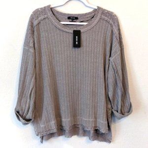 Miss Me Knit Layered Hem Top Sz M NWT